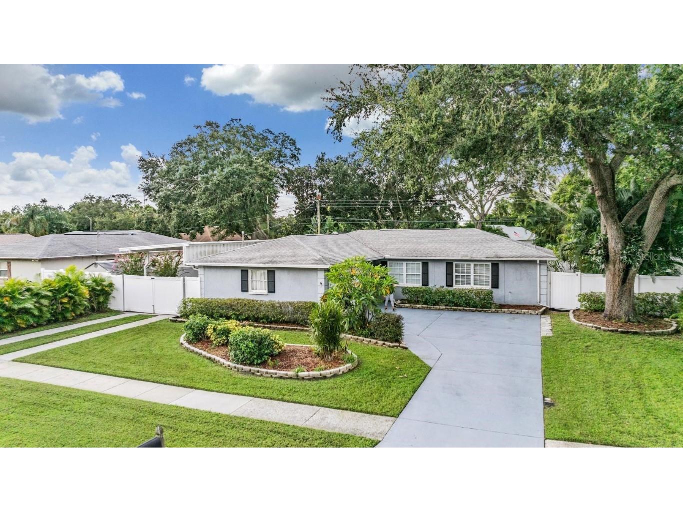 2239 Manor Boulevard N Clearwater FL 33765 T3552072 image1