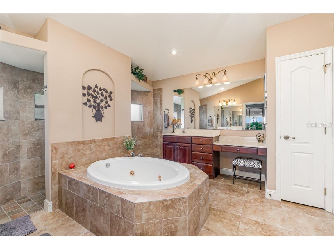 2239 Old Burnt Store Road N Cape Coral FL 33993 A4667823 image16