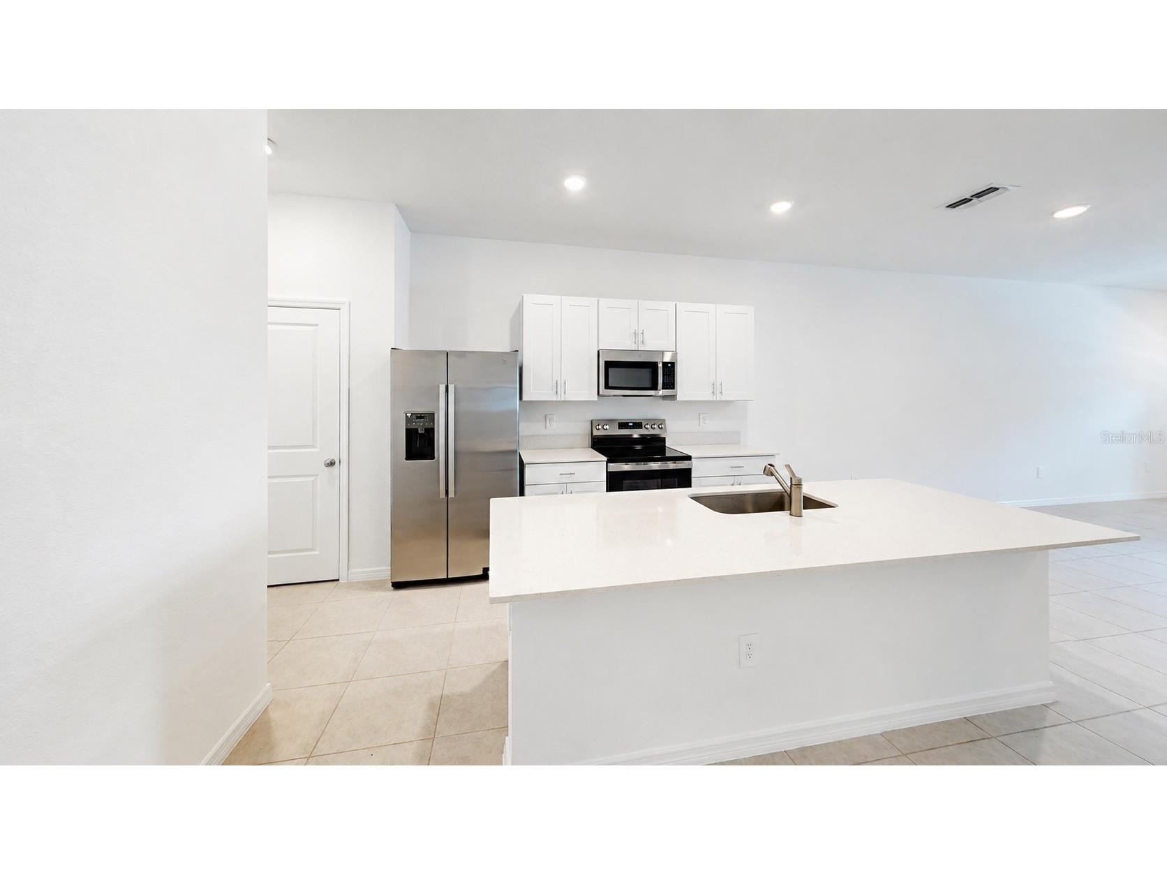 2239 Rose Finch Hill Place Wimauma FL 33598 TB8515021 image12
