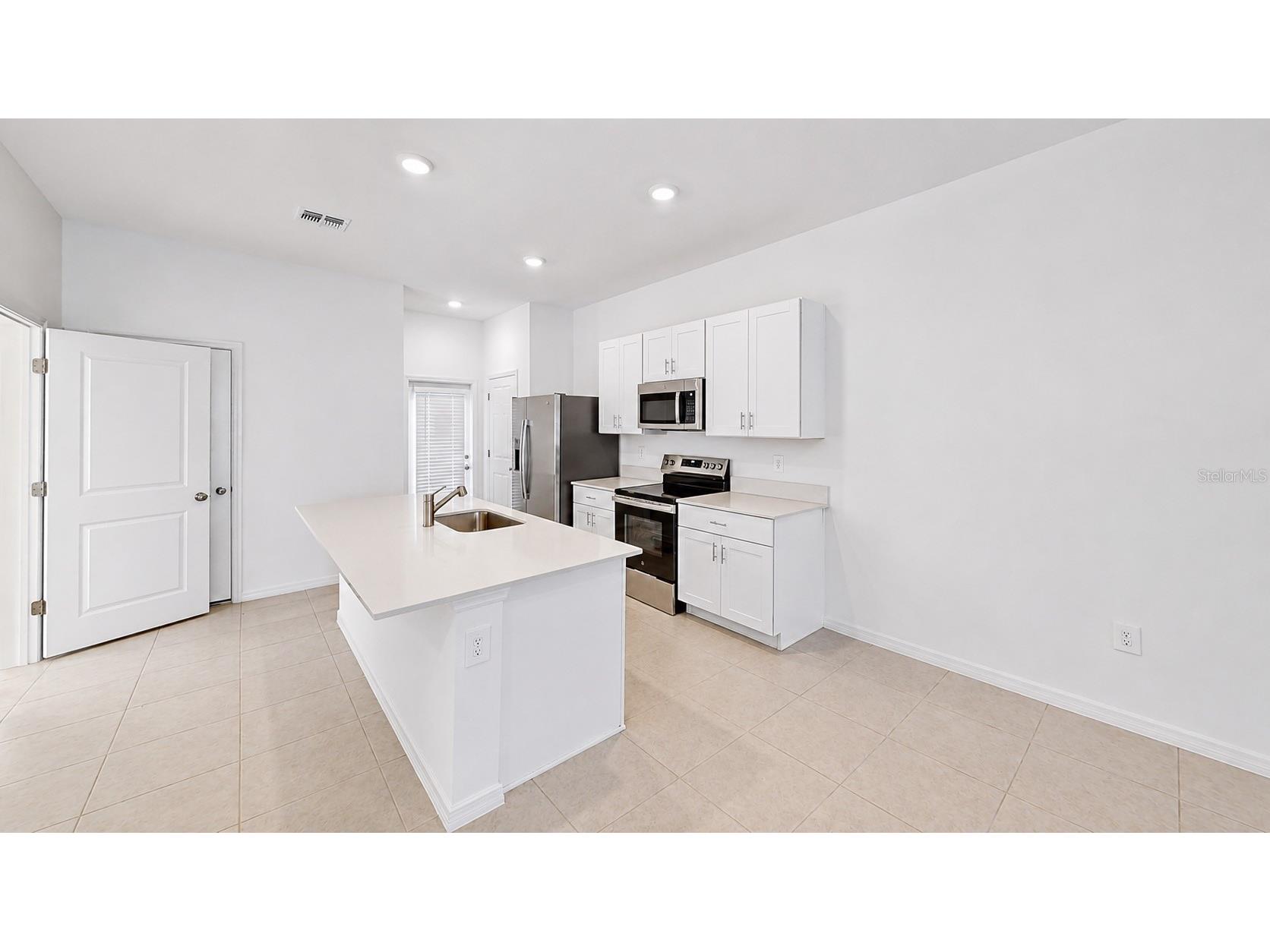 2239 Rose Finch Hill Place Wimauma FL 33598 TB8515021 image13