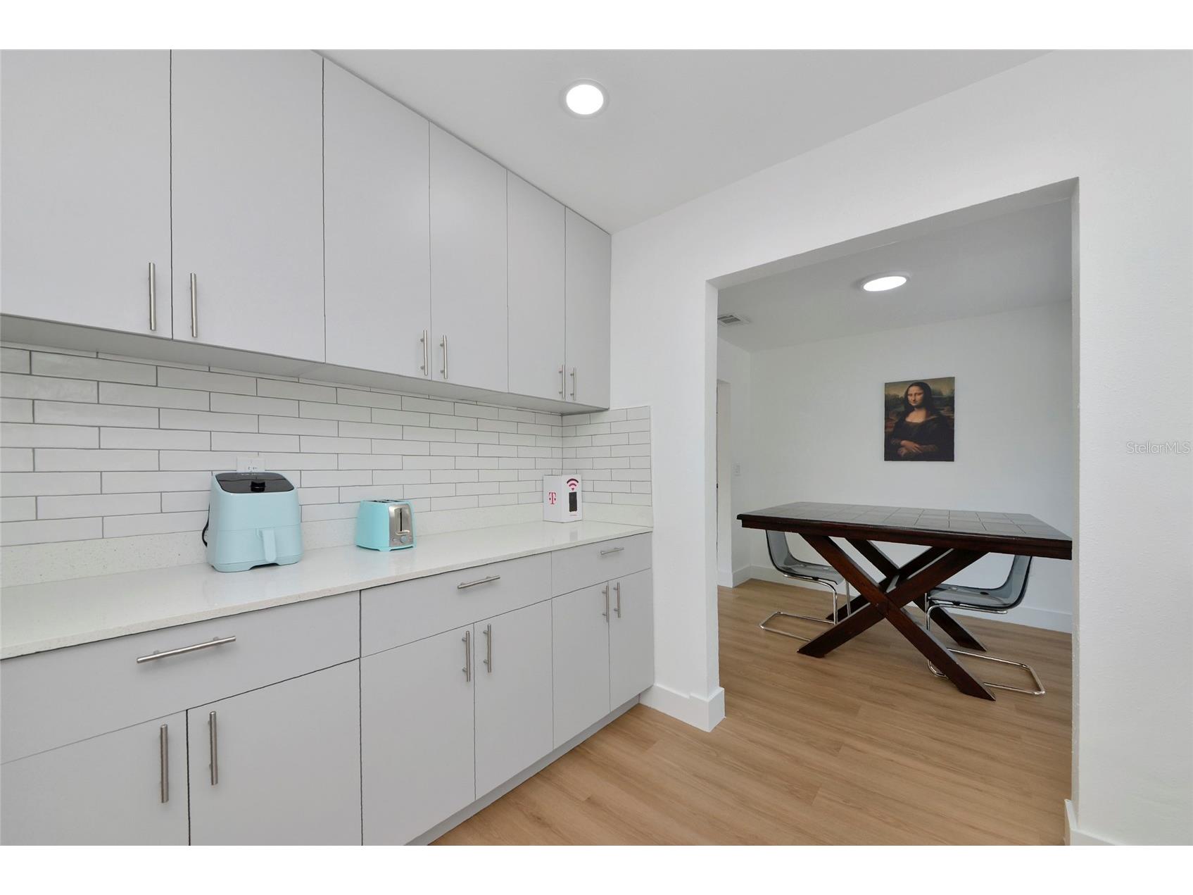 2239 Worrington Street Sarasota FL 34231 A4684340 image10