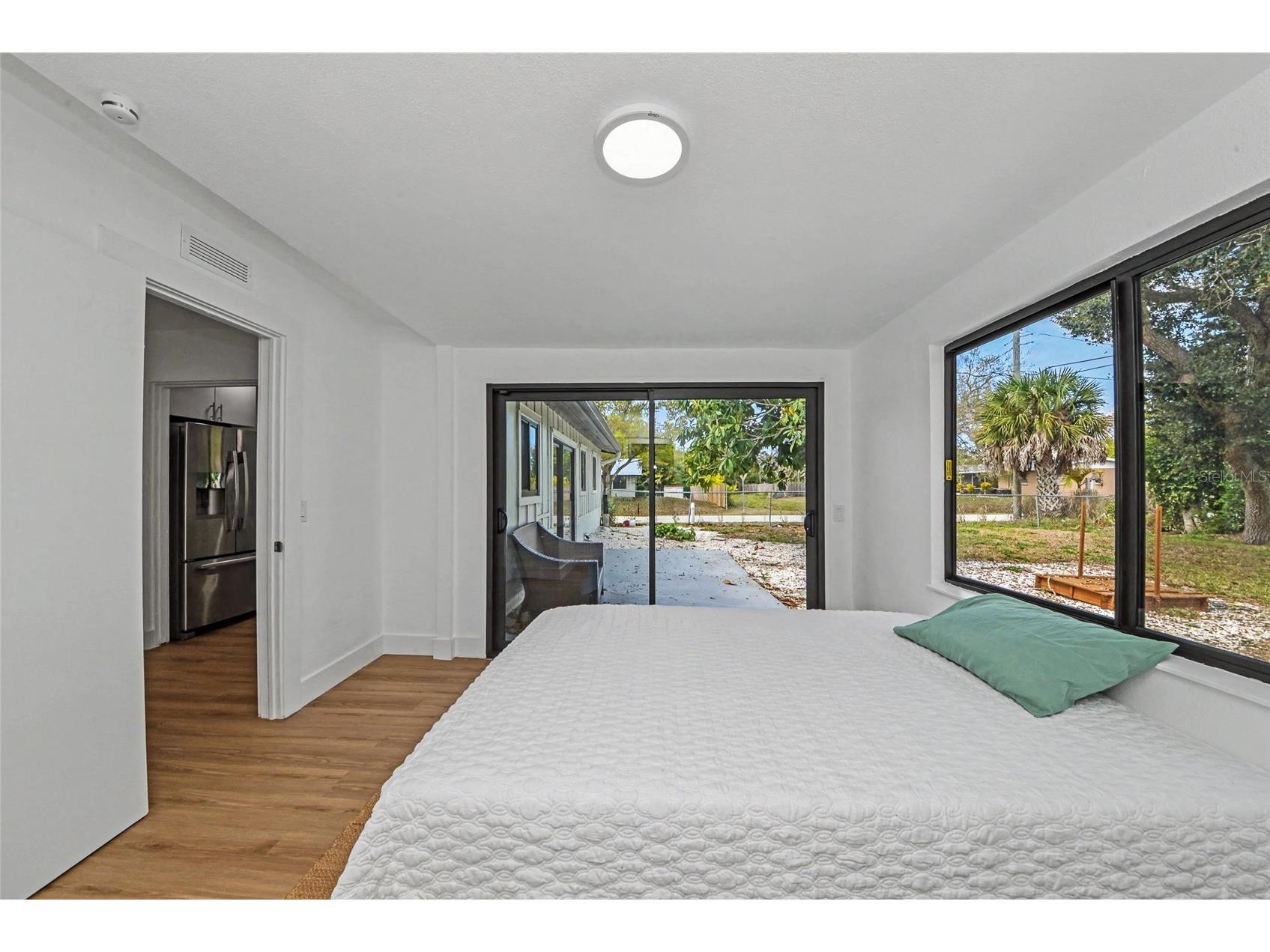 2239 Worrington Street Sarasota FL 34231 A4684340 image11