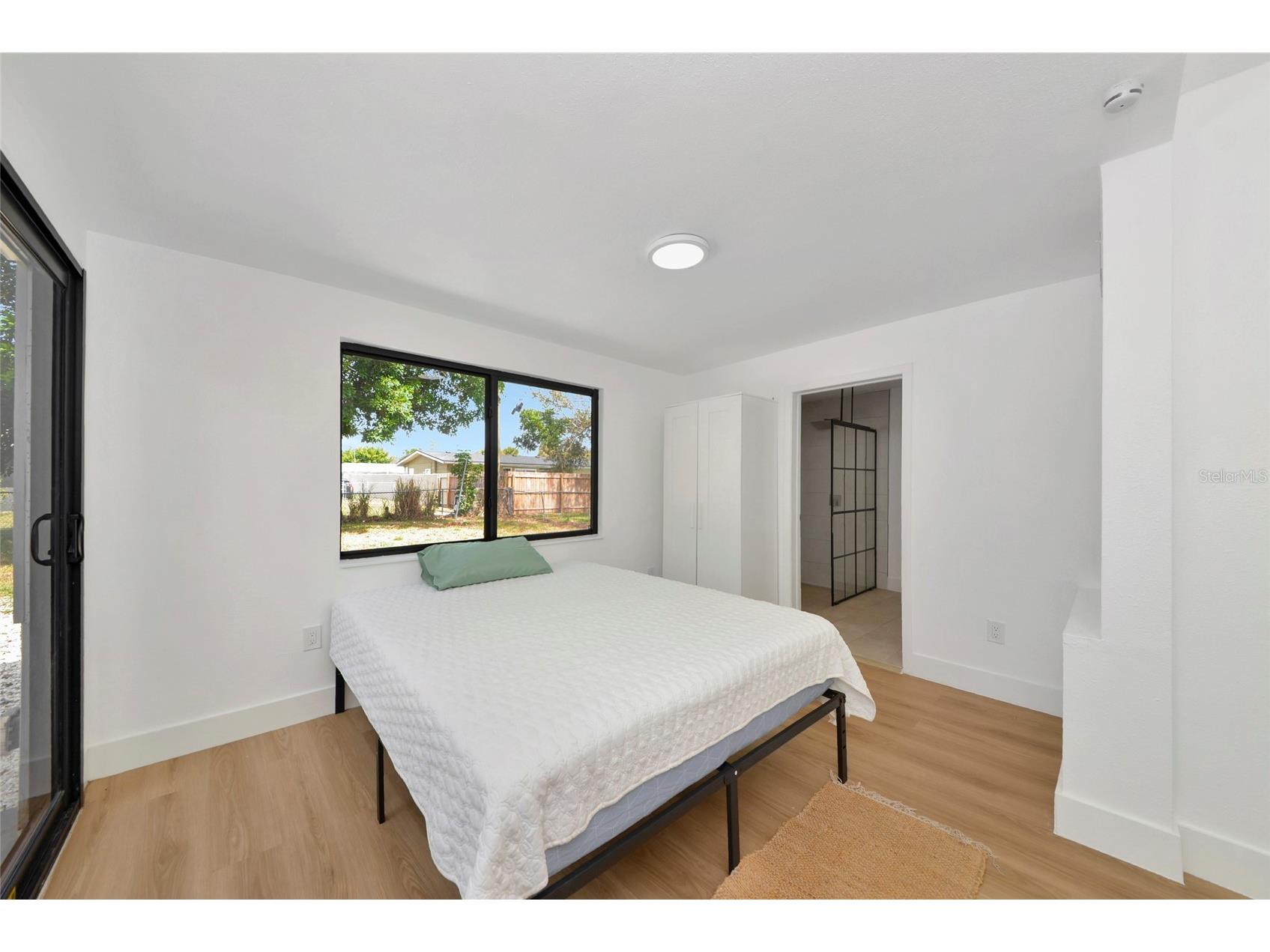 2239 Worrington Street Sarasota FL 34231 A4684340 image13
