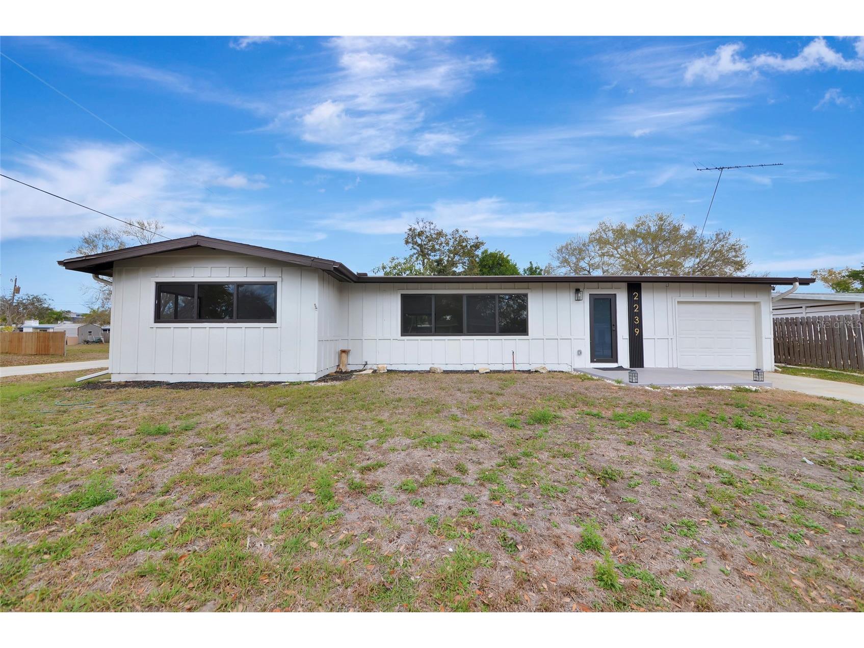 2239 Worrington Street Sarasota FL 34231 A4684340 image2