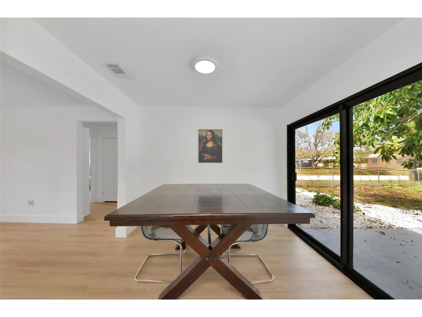 2239 Worrington Street Sarasota FL 34231 A4684340 image6