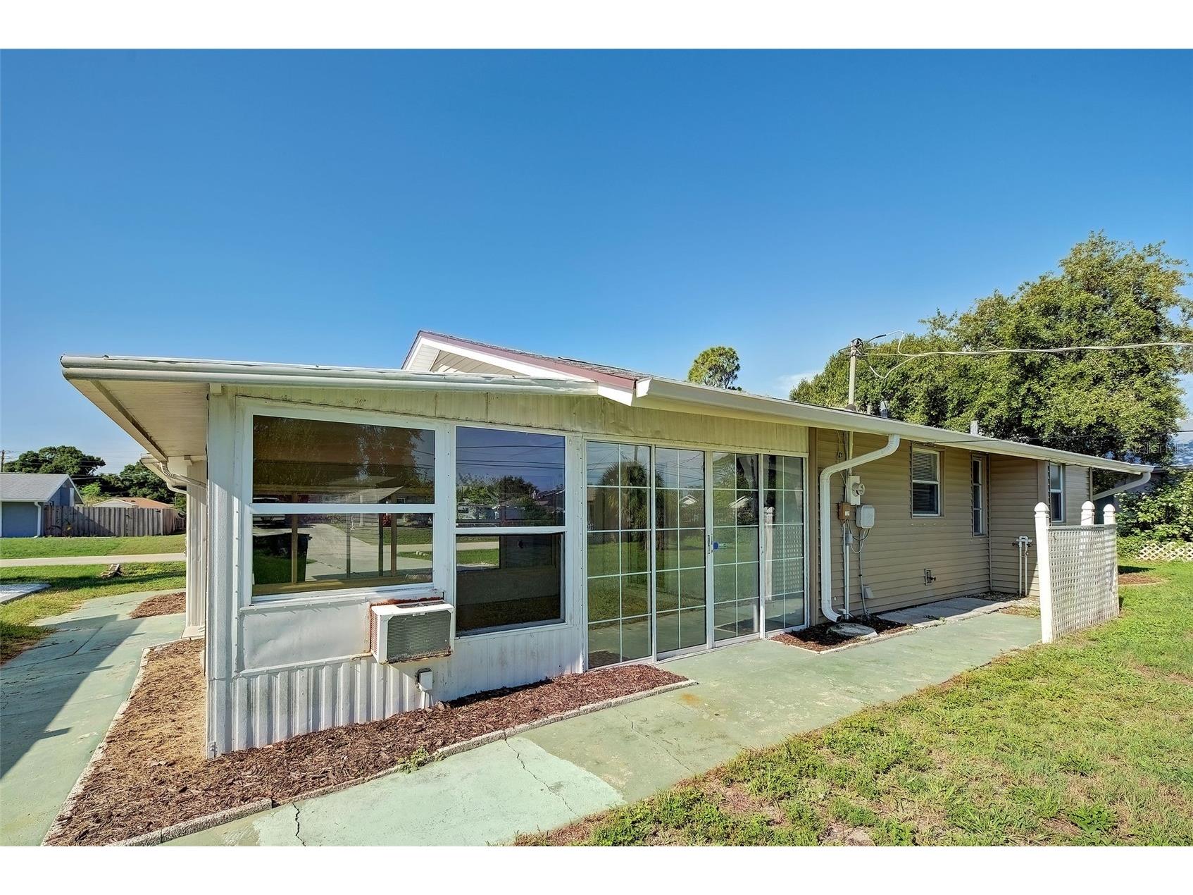 22392 Buffalo Avenue Port Charlotte FL 33952 A4699283 image9
