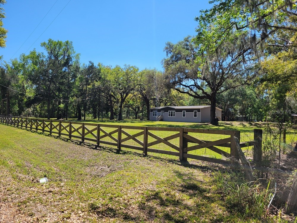 22397 Mondon Hill Road Brooksville FL 34601 W7884115 image1