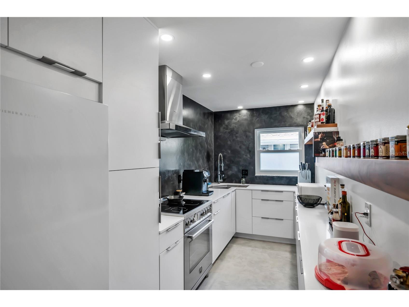 224 6th Avenue N #13 Saint Petersburg FL 33701 TB8499632 image13