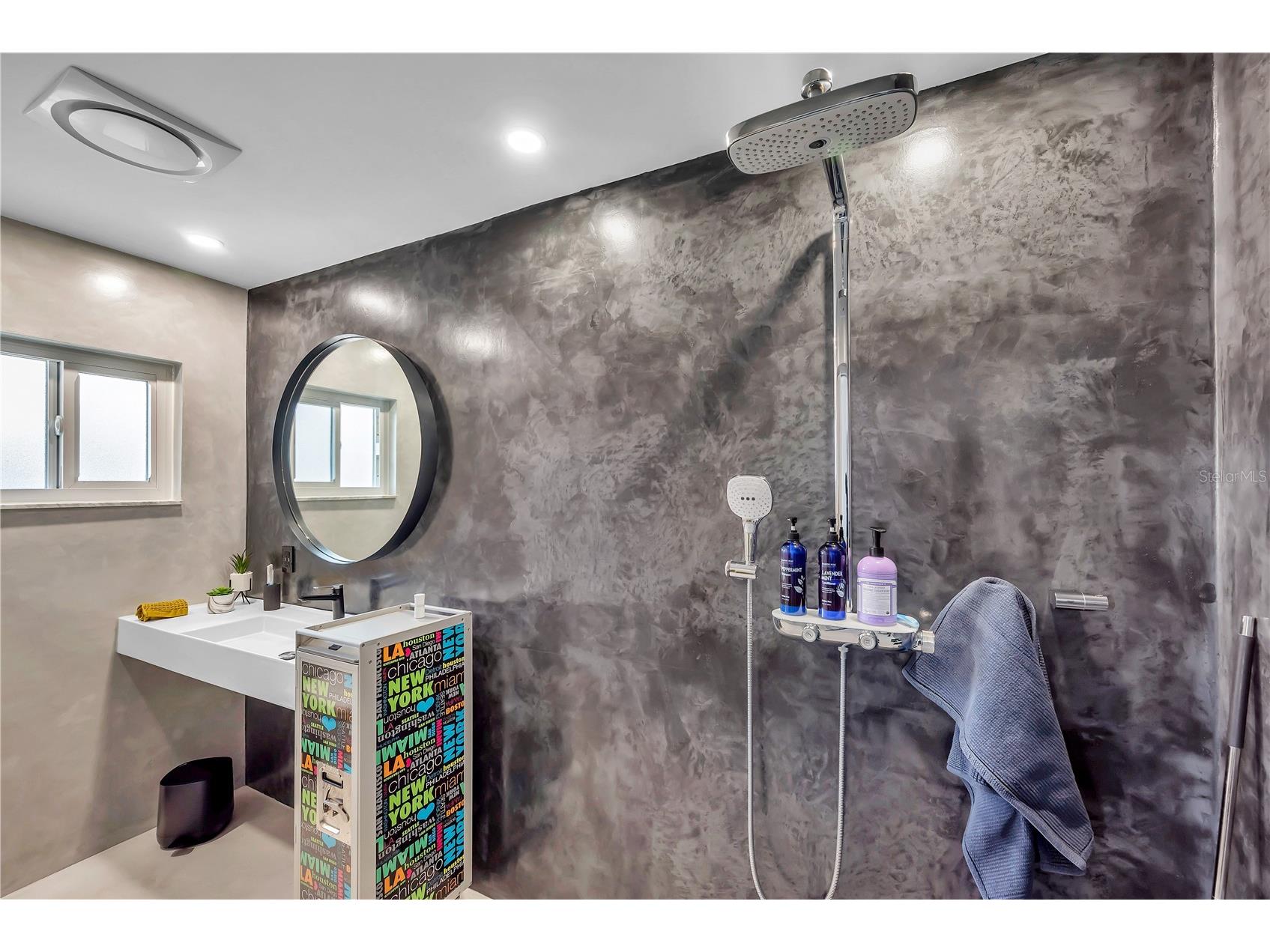 224 6th Avenue N #13 Saint Petersburg FL 33701 TB8499632 image25