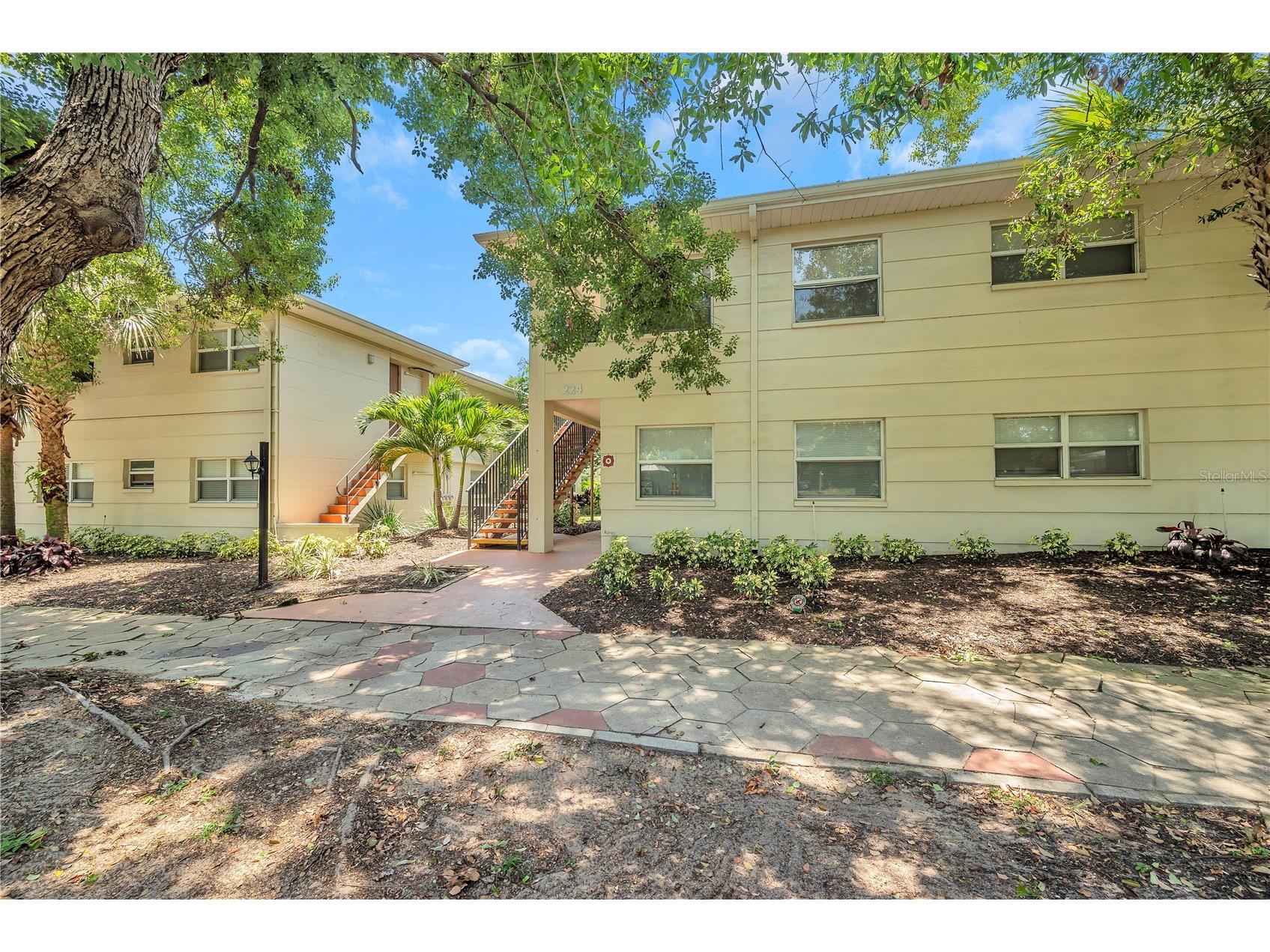 224 6th Avenue N #13 Saint Petersburg FL 33701 TB8499632 image3