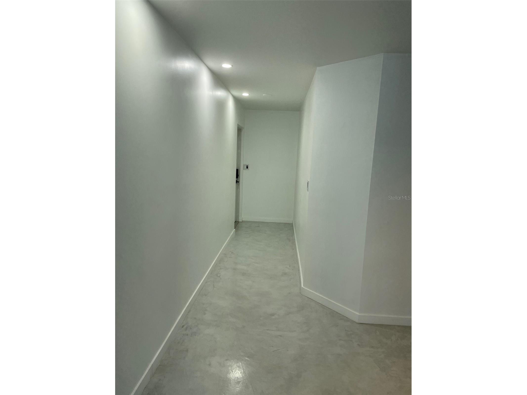 224 6th Avenue N #13 Saint Petersburg FL 33701 TB8499632 image33