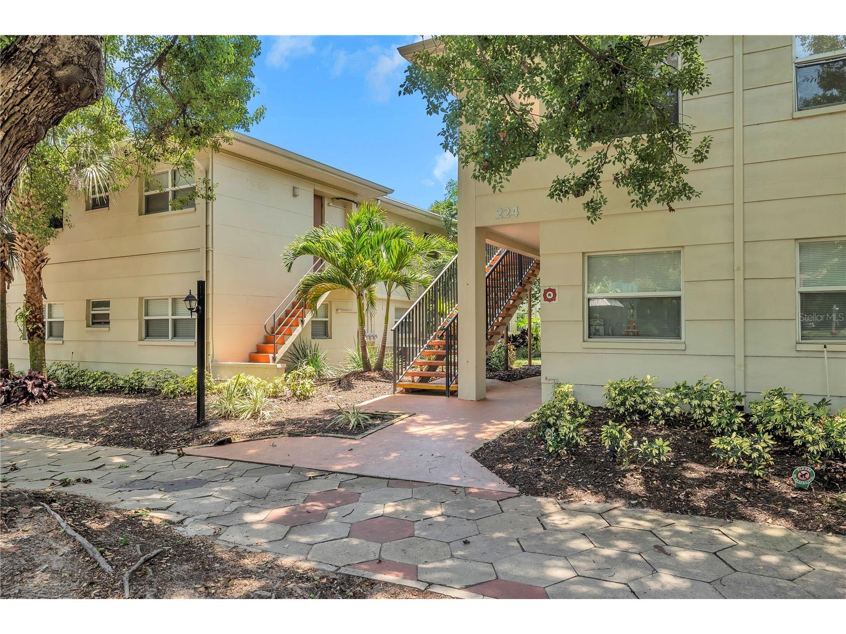 224 6th Avenue N #13 Saint Petersburg FL 33701 TB8499632 image4
