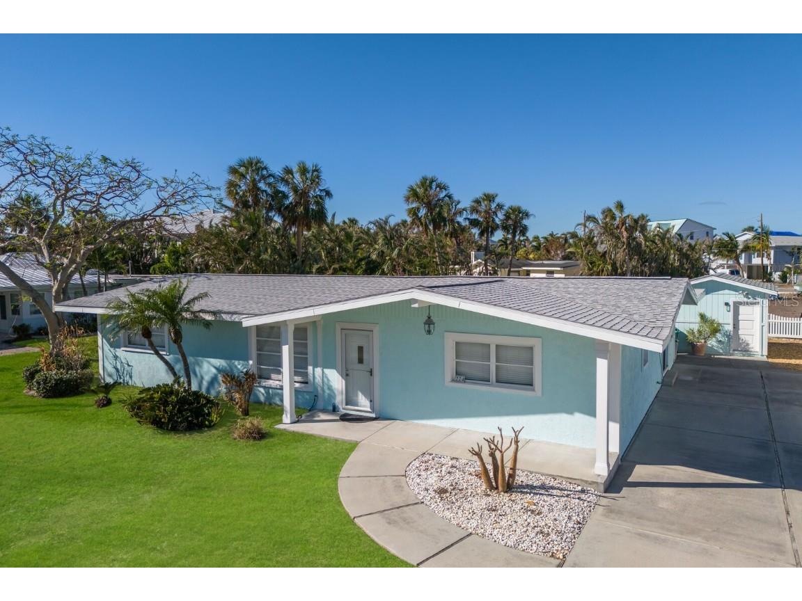 224 85th Street Holmes Beach FL 34217 A4630140 image1