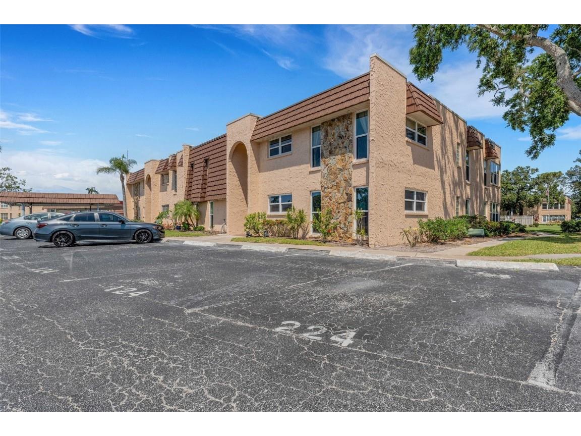 224 Aspen Circle #224 Seminole FL 33777 TB8387498 image1