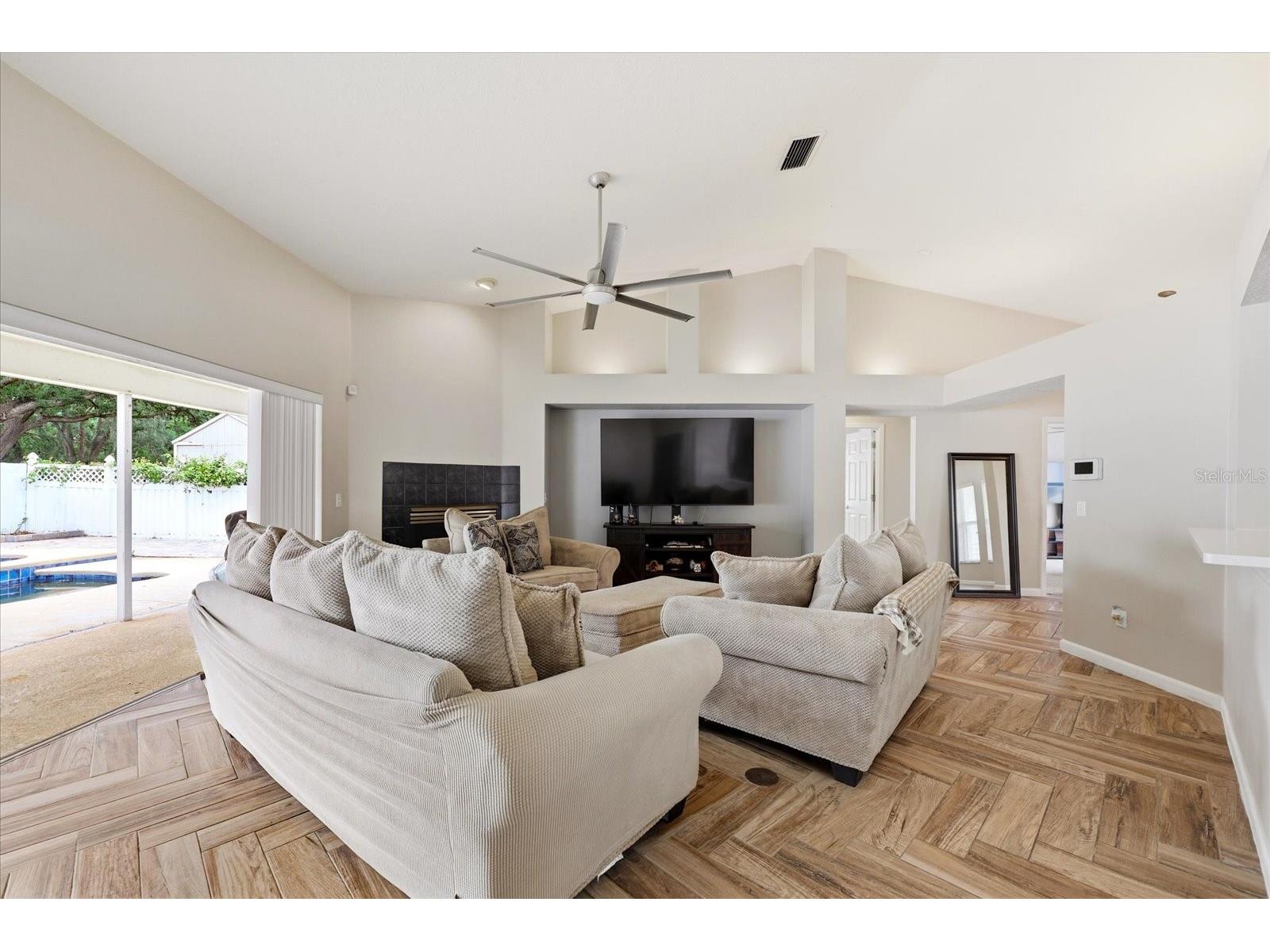 224 Bryan Oak Avenue Brandon FL 33511 O6394505 image3