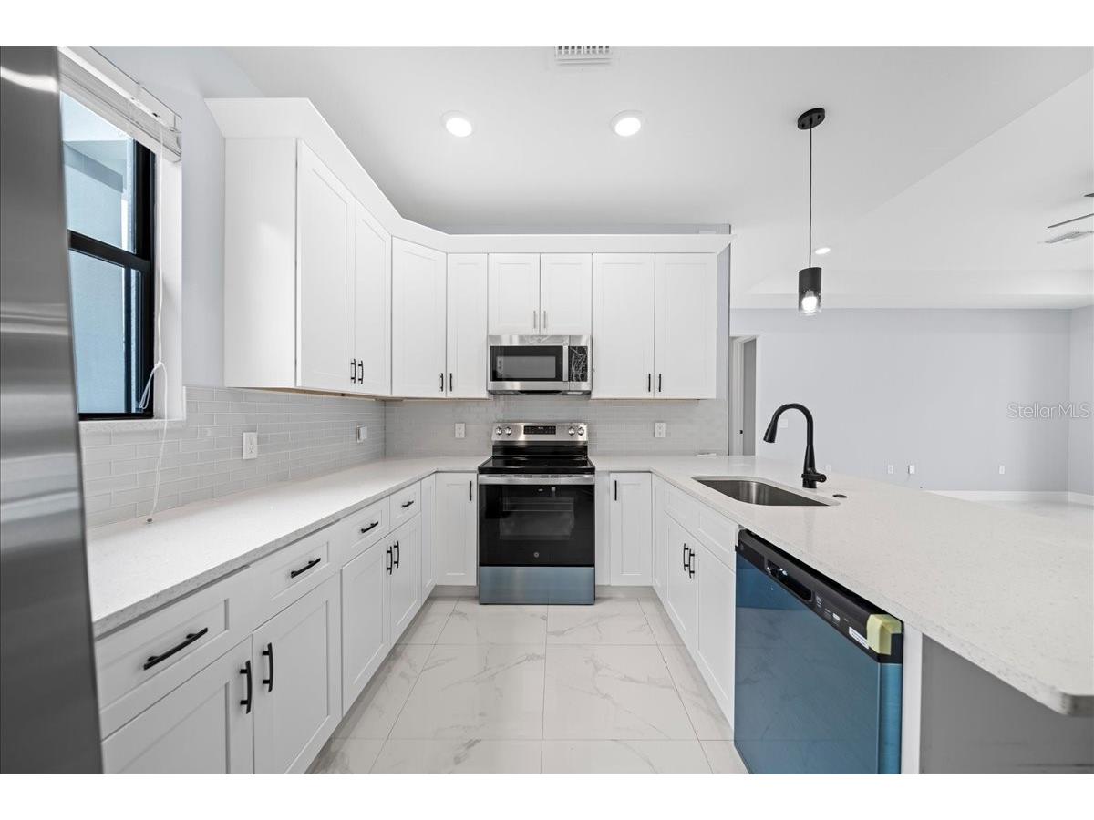 224 Chiquita Boulevard N Cape Coral FL 33993 A4695463 image18