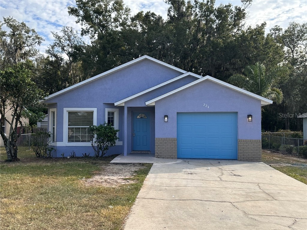 224 E 17th Street Apopka FL 32703 O6156721 image1