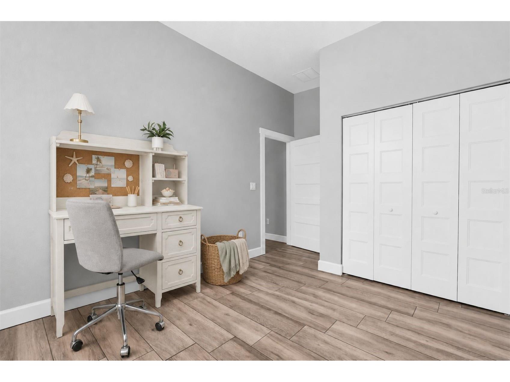 224 NE Jefferson Circle N Saint Petersburg FL 33702 TB8515553 image26