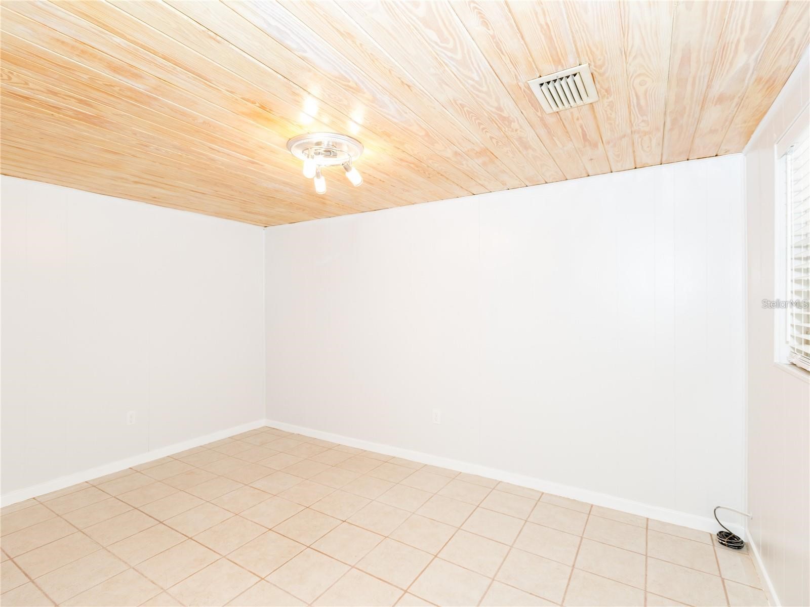 224 S Lawsona Boulevard Orlando FL 32801 O6373427 image14