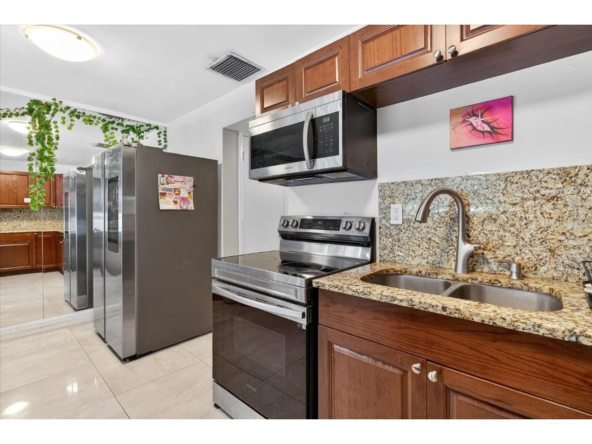 224 Waverly Way #9 Clearwater FL 33756 TB8436161 image29