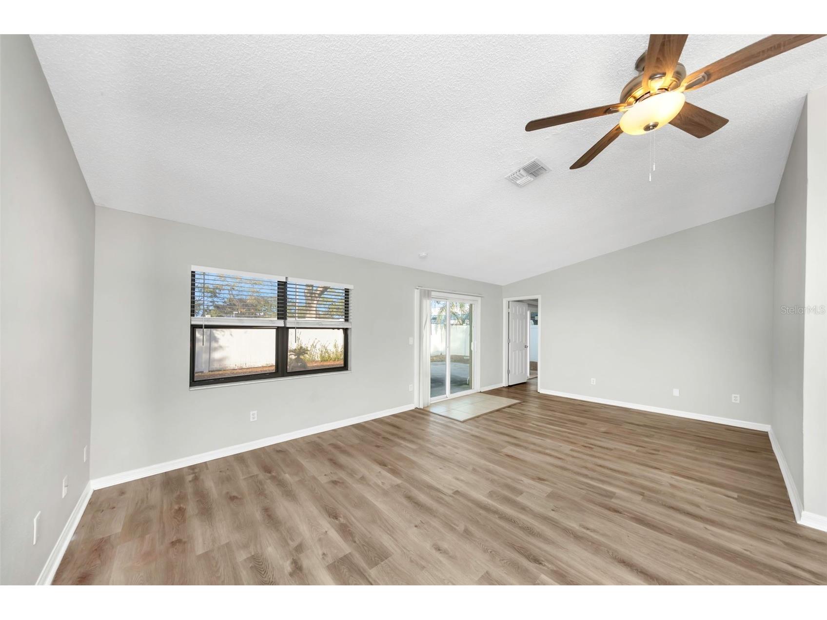 224 Whisper Lake Road Palm Harbor FL 34683 TB8457320 image5