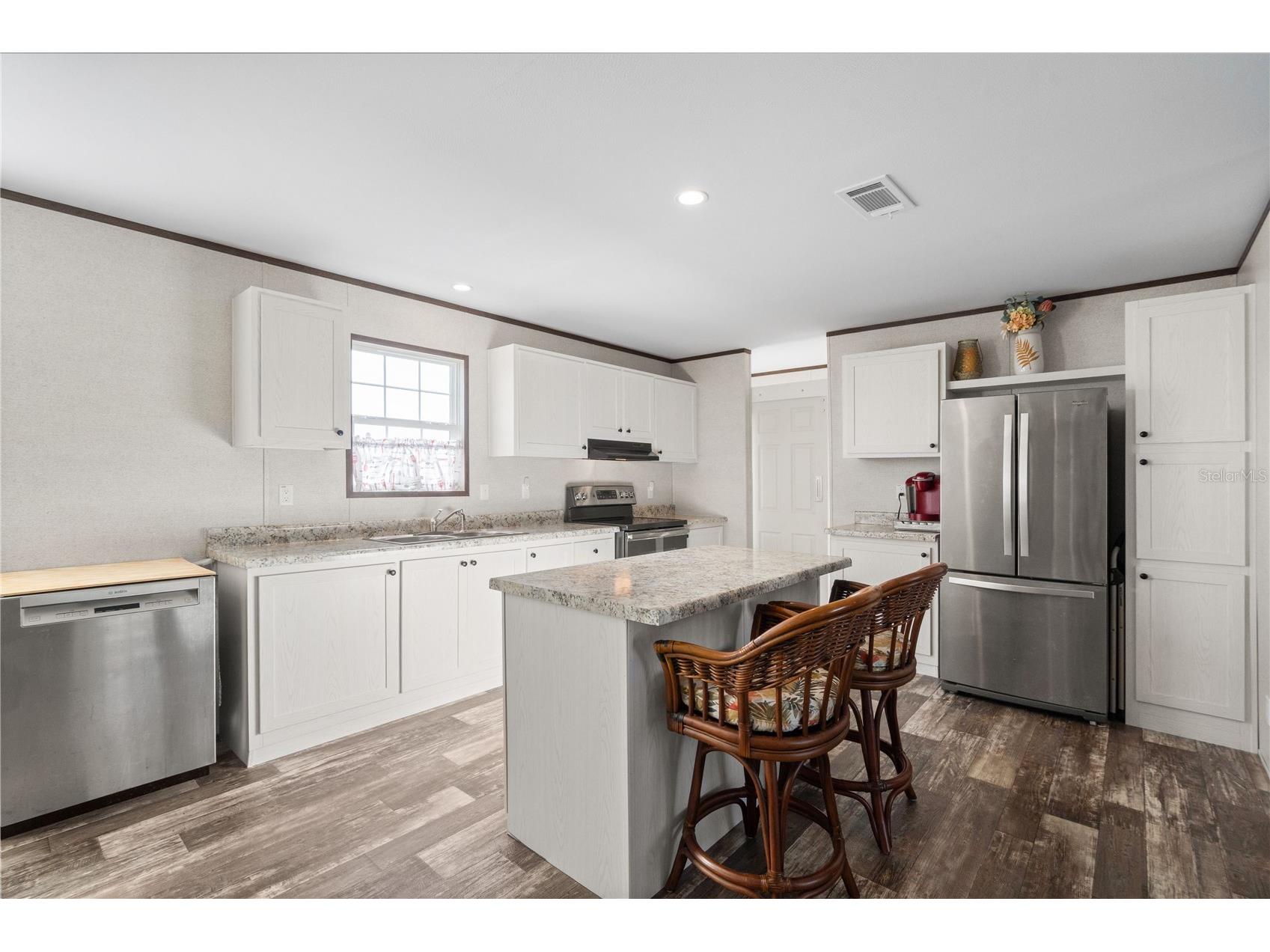 224 Wolverine Avenue North Port FL 34287 A4675686 image2