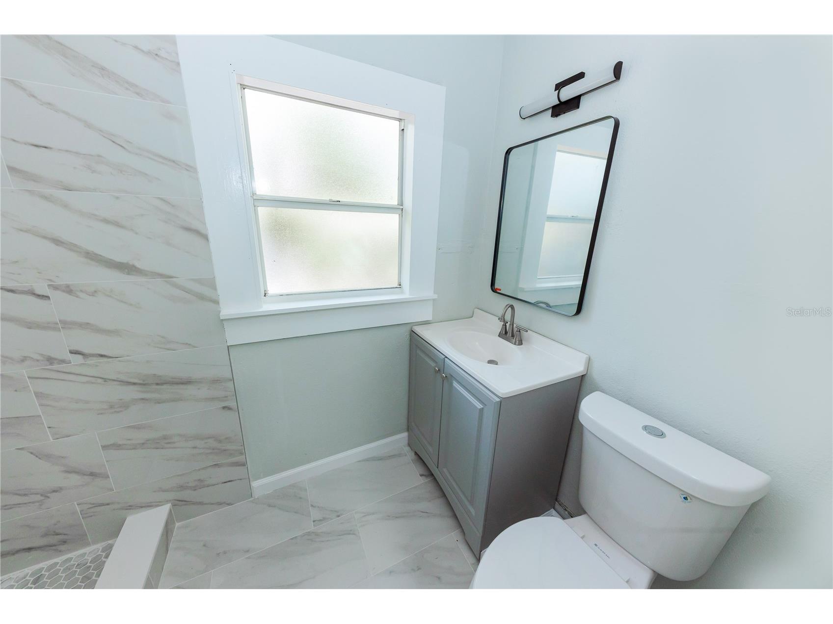 2240 10th Street S Saint Petersburg FL 33705 TB8522820 image8