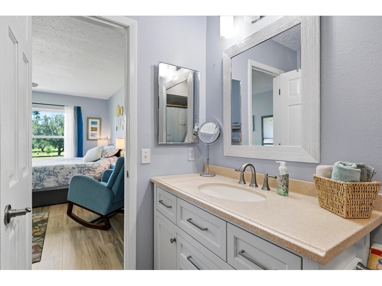 2240 Gulf View Boulevard Dunedin FL 34698 TB8519665 image14