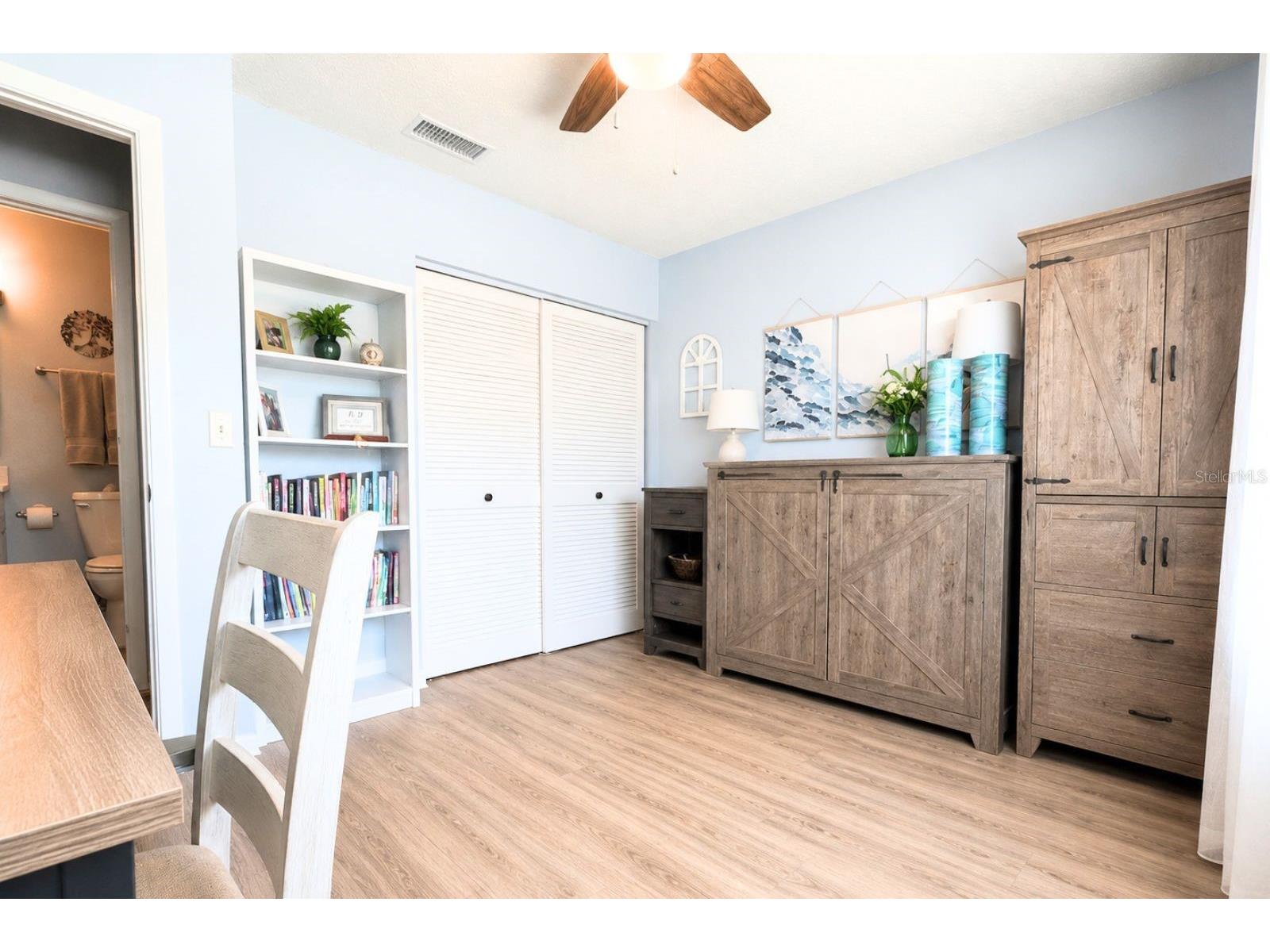 2240 Gulf View Boulevard Dunedin FL 34698 TB8519665 image16