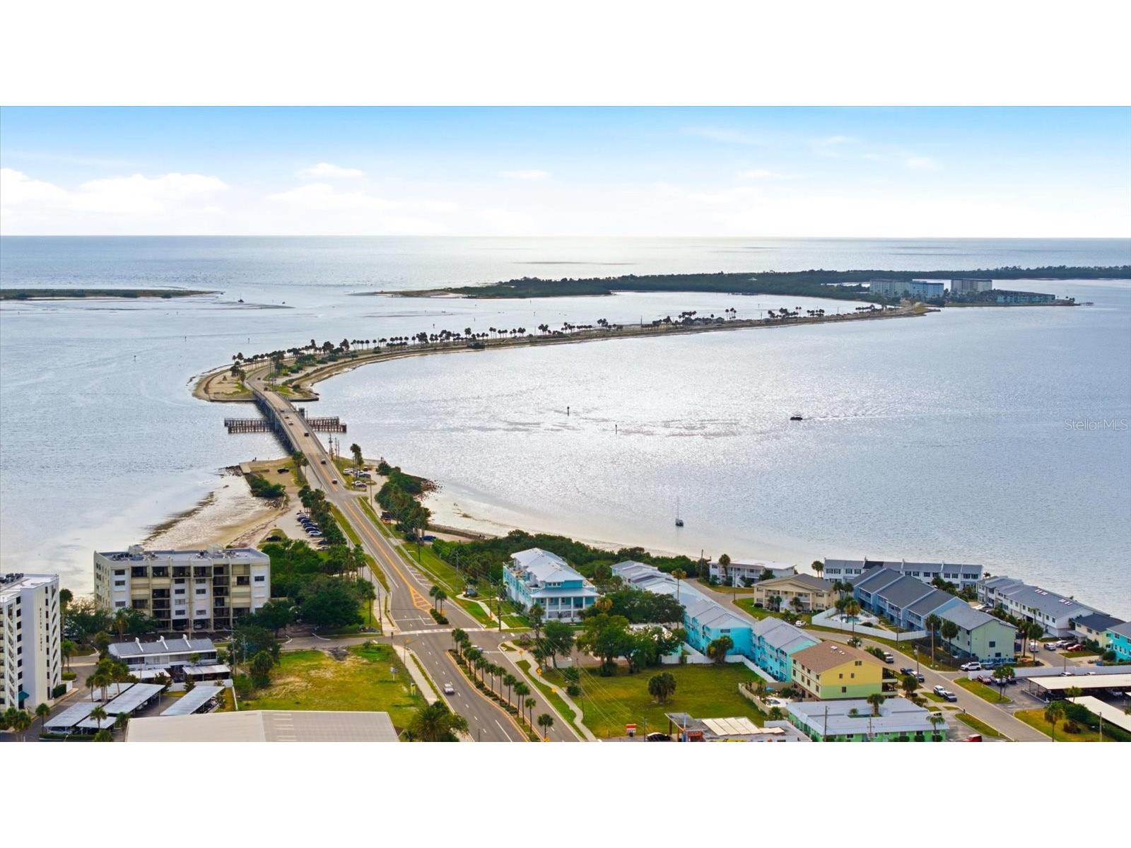 2240 Gulf View Boulevard Dunedin FL 34698 TB8519665 image38