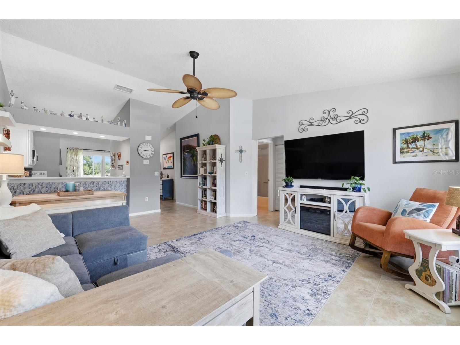 2240 Gulf View Boulevard Dunedin FL 34698 TB8519665 image4