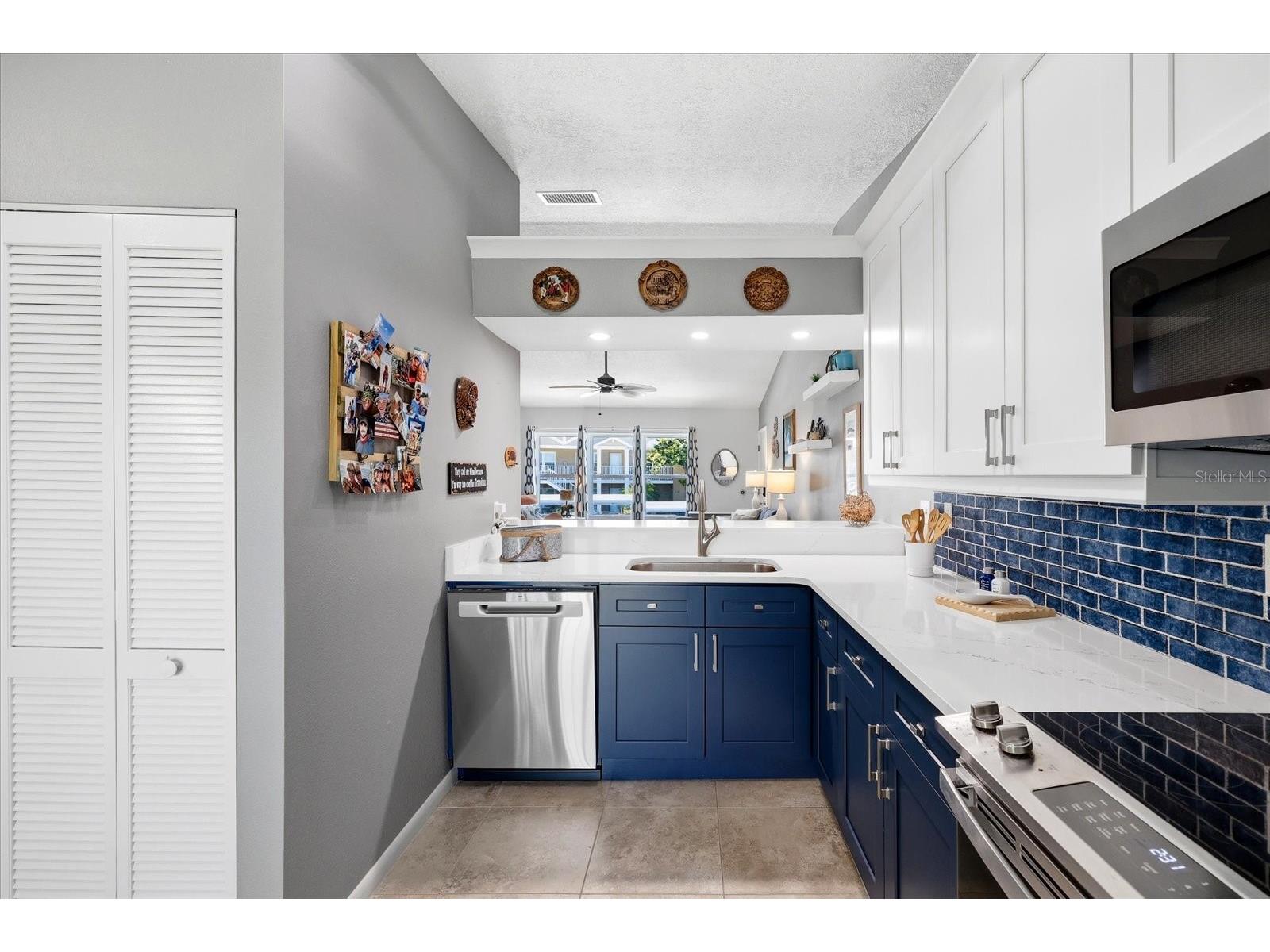 2240 Gulf View Boulevard Dunedin FL 34698 TB8519665 image9