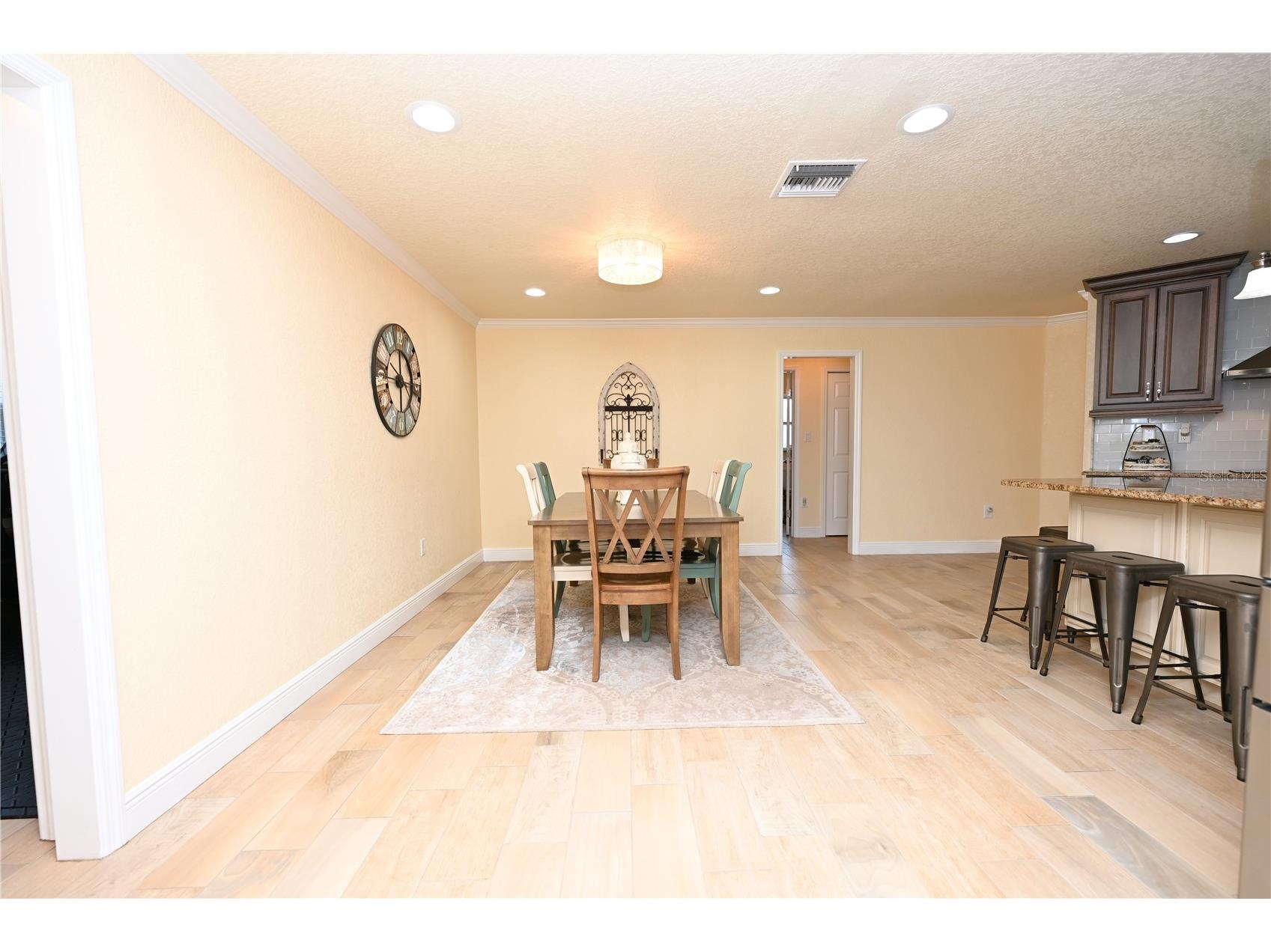 2240 Lake Ariana Boulevard Auburndale FL 33823 L4961720 image17