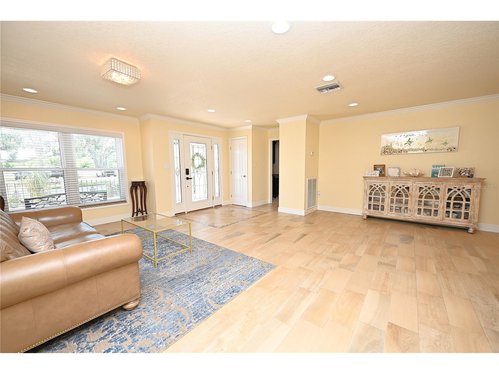 2240 Lake Ariana Boulevard Auburndale FL 33823 L4961720 image5