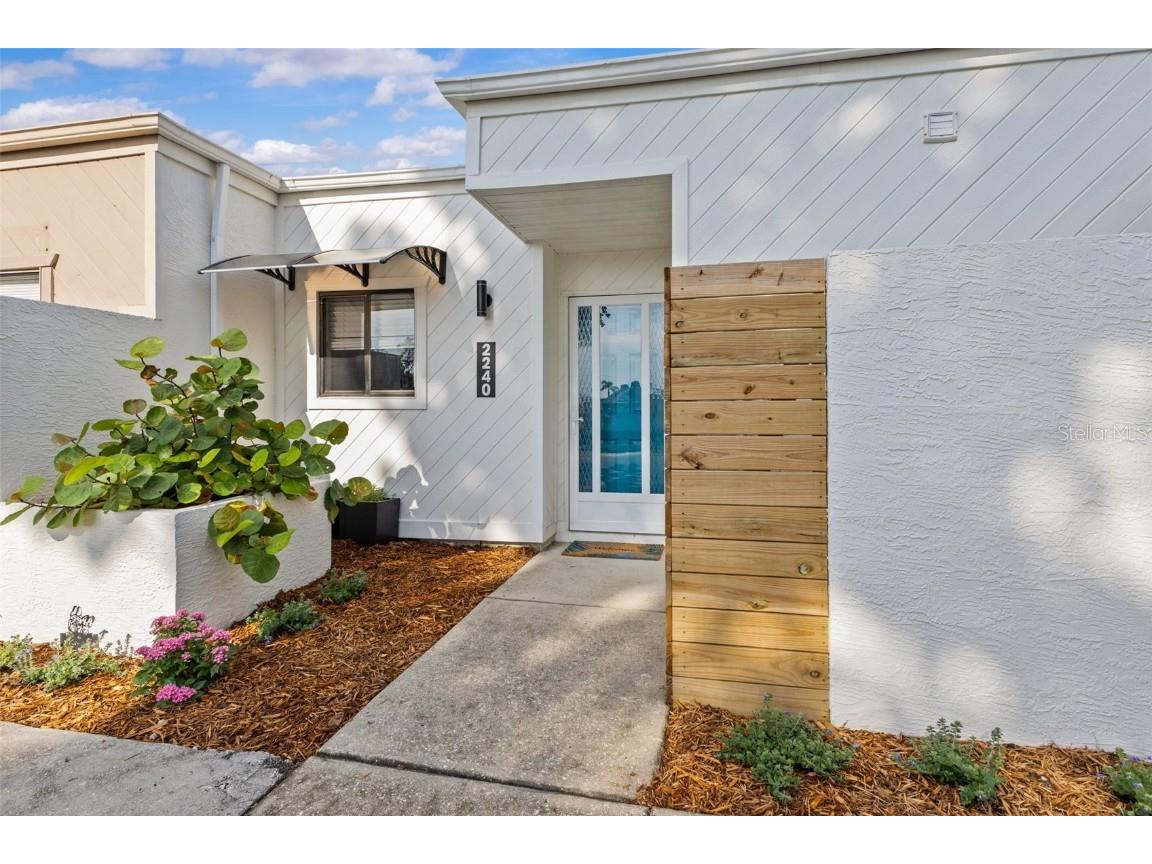 2240 Pinewood Villas Drive Holiday FL 34691 TB8400110 image1