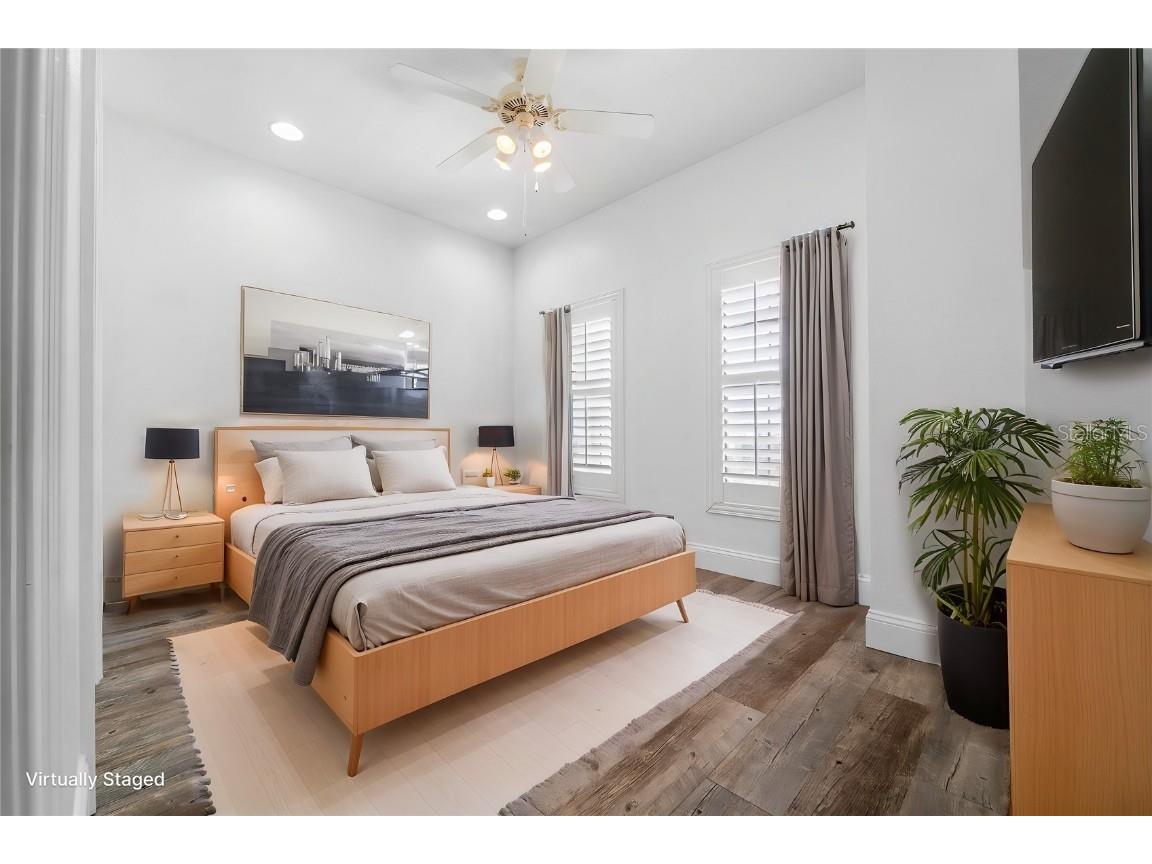 2240 Soho Bay Court Tampa FL 33606 TB8352498 image10