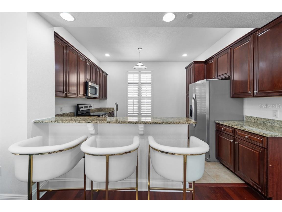 2240 Soho Bay Court Tampa FL 33606 TB8352498 image4