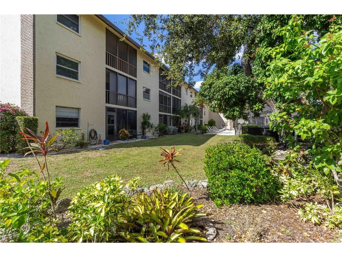 2240 Stickney Point Road #238 Sarasota FL 34231 A4669110 image19