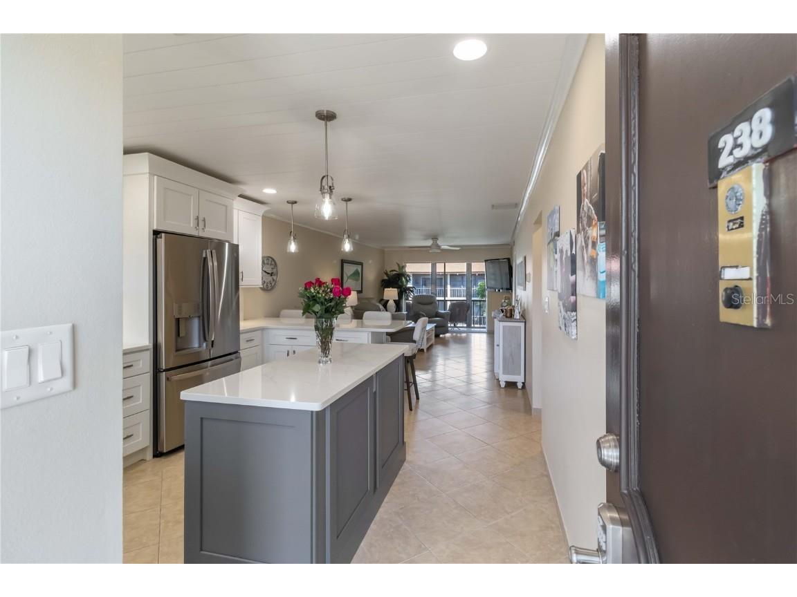 2240 Stickney Point Road #238 Sarasota FL 34231 A4669110 image3