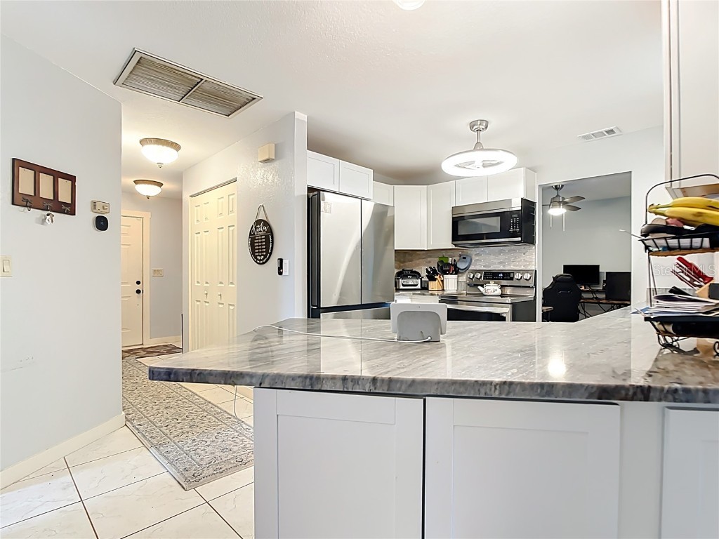 22400 Lacombe Avenue Port Charlotte FL 33952 C7514687 image9