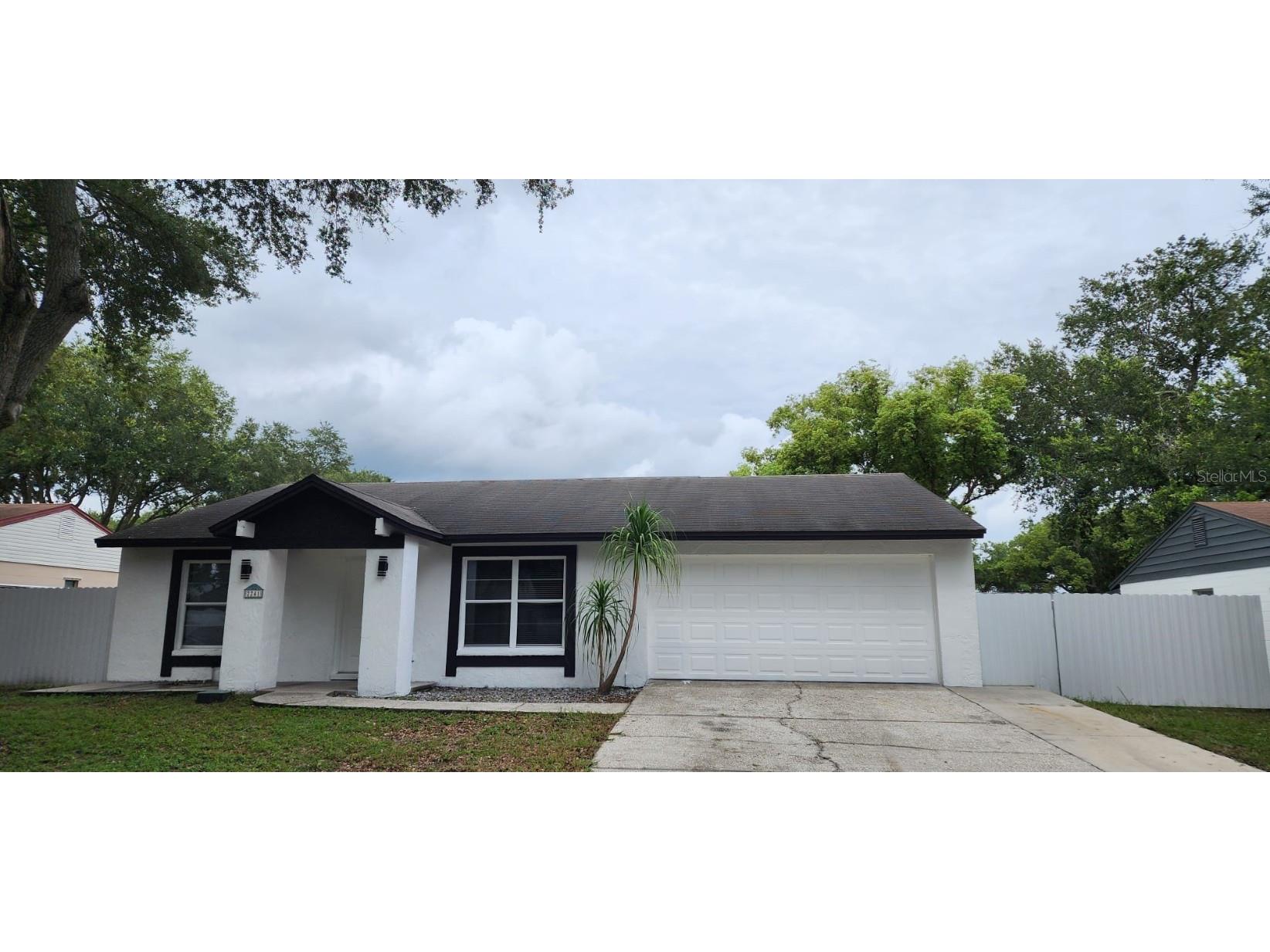 2241 Crystal Grove Lane Lakeland FL 33801 T3541811 image1