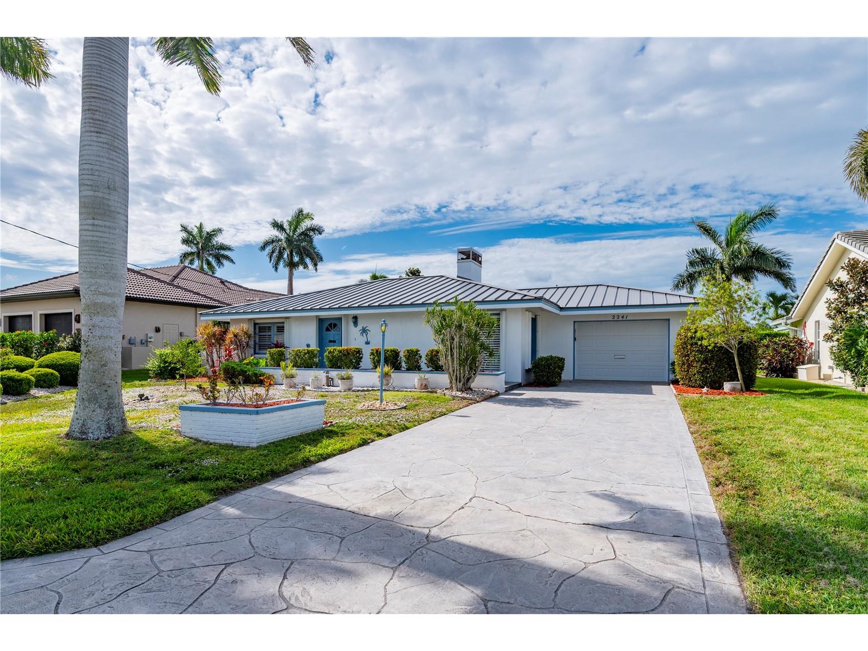 2241 Gulfview Road Punta Gorda FL 33950 C7525399 image3