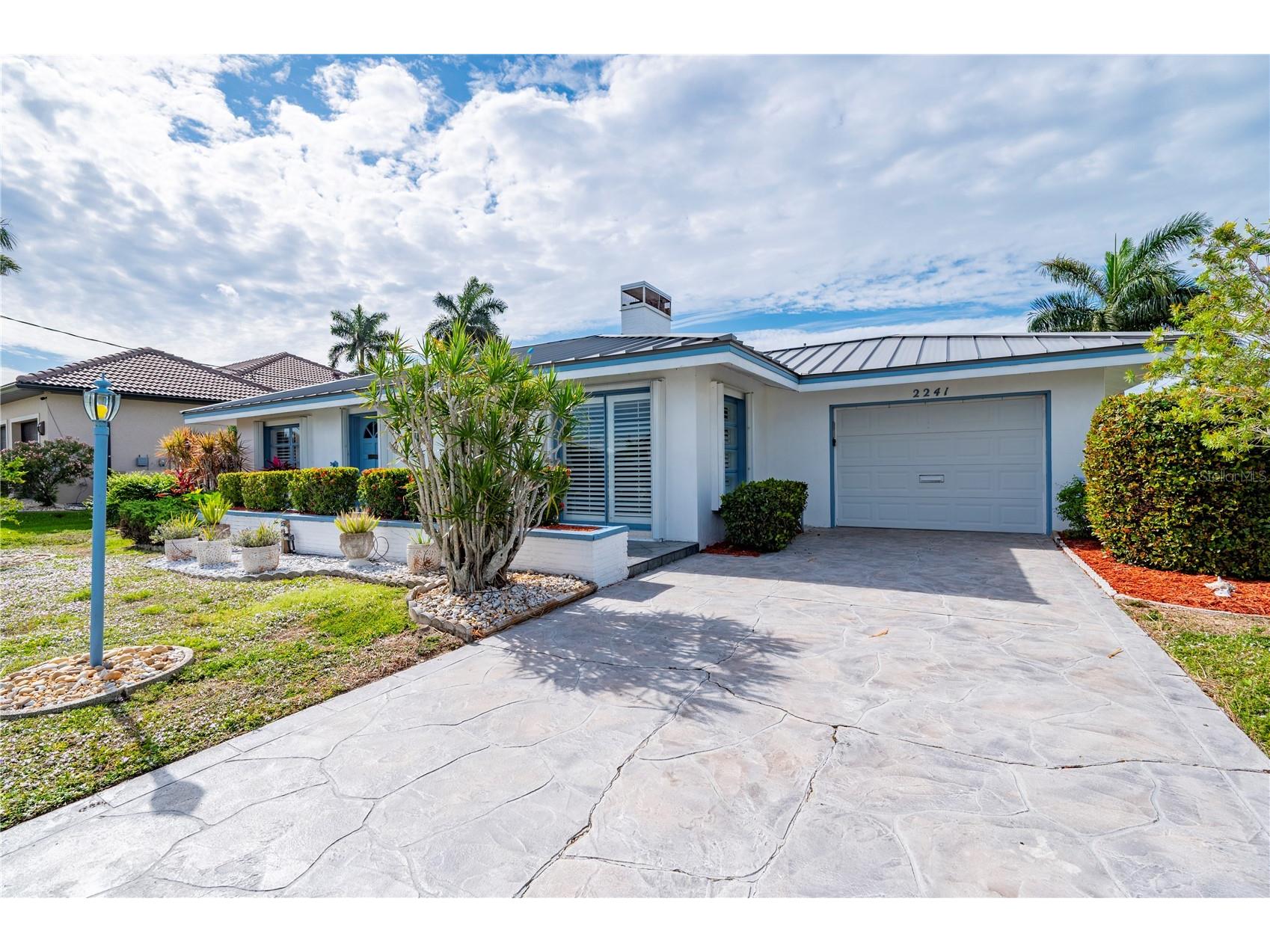 2241 Gulfview Road Punta Gorda FL 33950 C7525399 image4