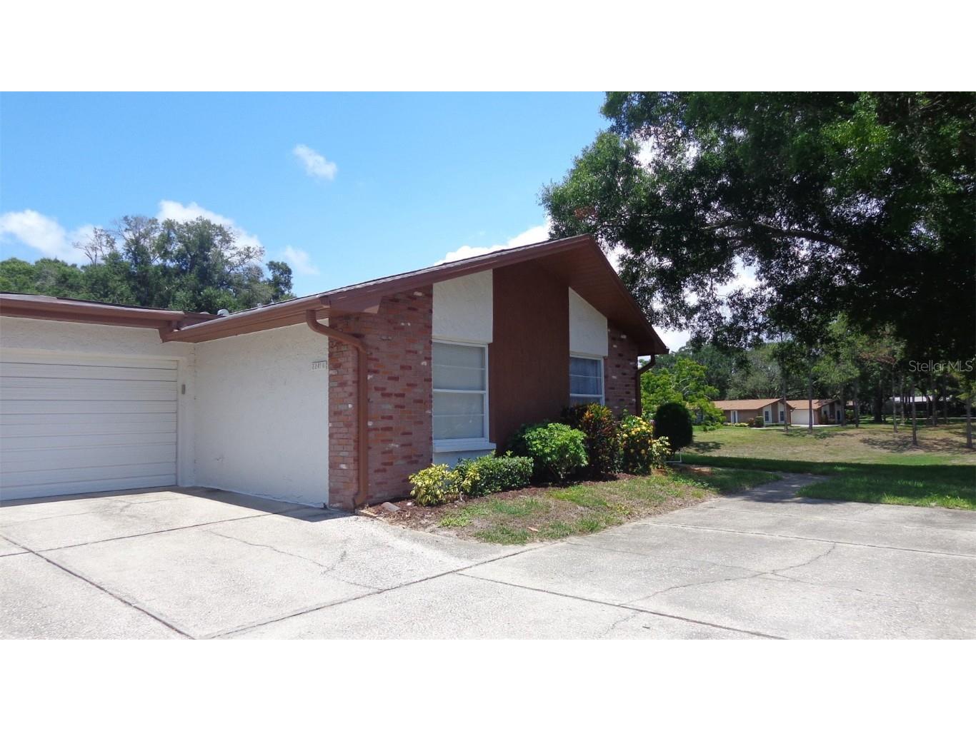 2241 Shelly Drive #C Palm Harbor FL 34684 - LAKE TARPON U8201748 image1