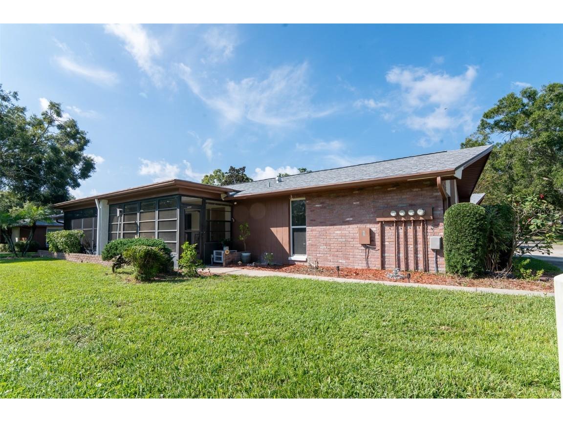 2241 Shelly Drive #D Palm Harbor FL 34684 TB8438106 image1