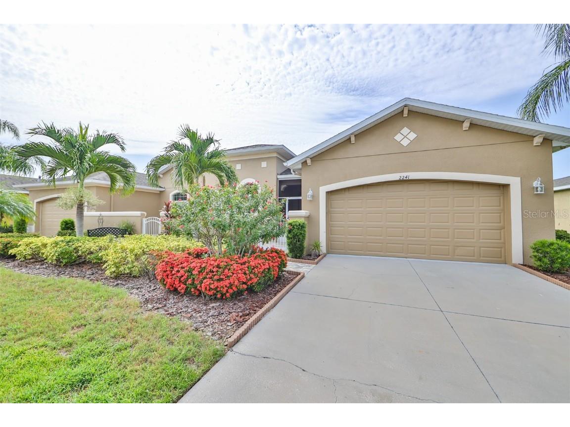 2241 Sifield Greens Way Sun City Center FL 33573 T3461587 image1