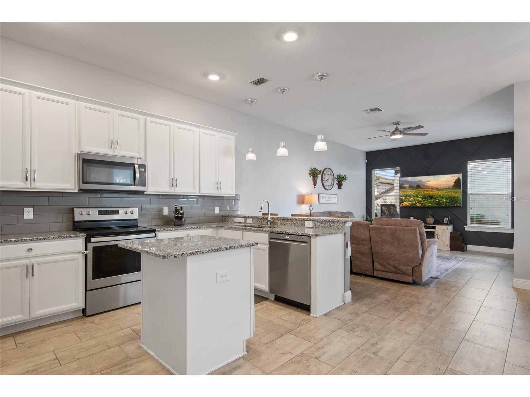 2241 White Feather Loop Winter Garden FL 34787 O6411576 image17