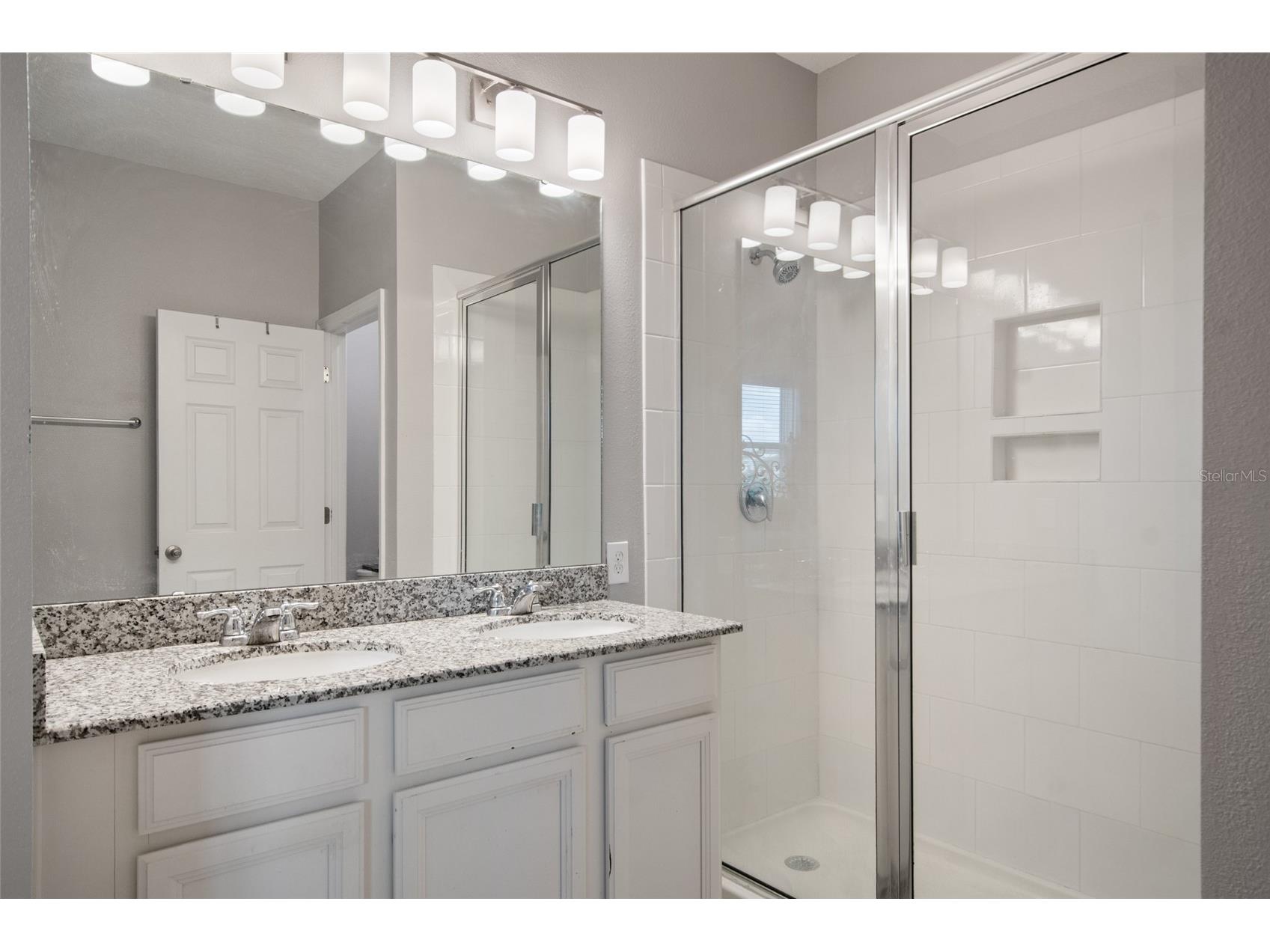 2241 White Feather Loop Winter Garden FL 34787 O6411576 image50