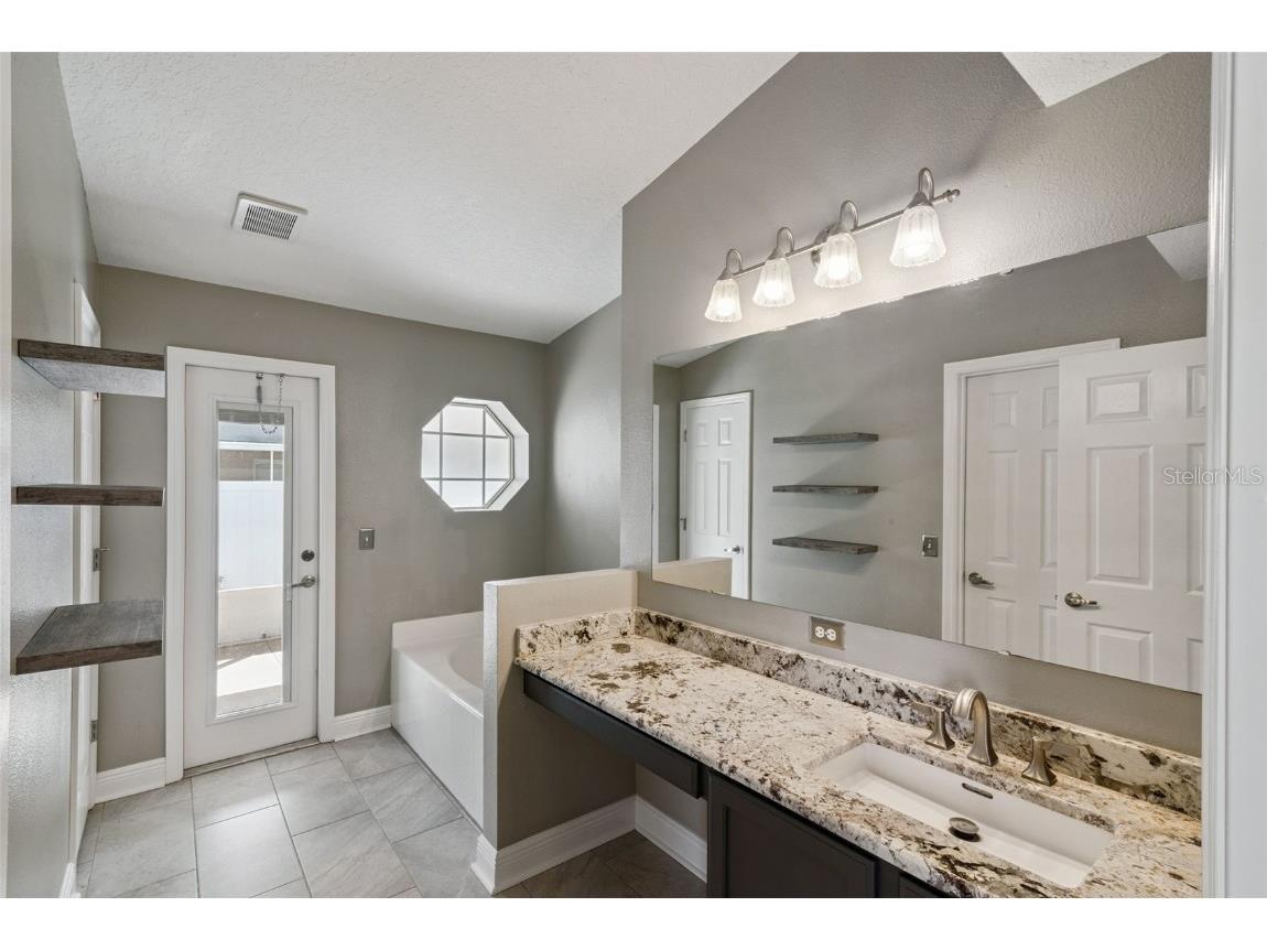 2242 Aitkin Loop Leesburg FL 34748 O6355193 image12