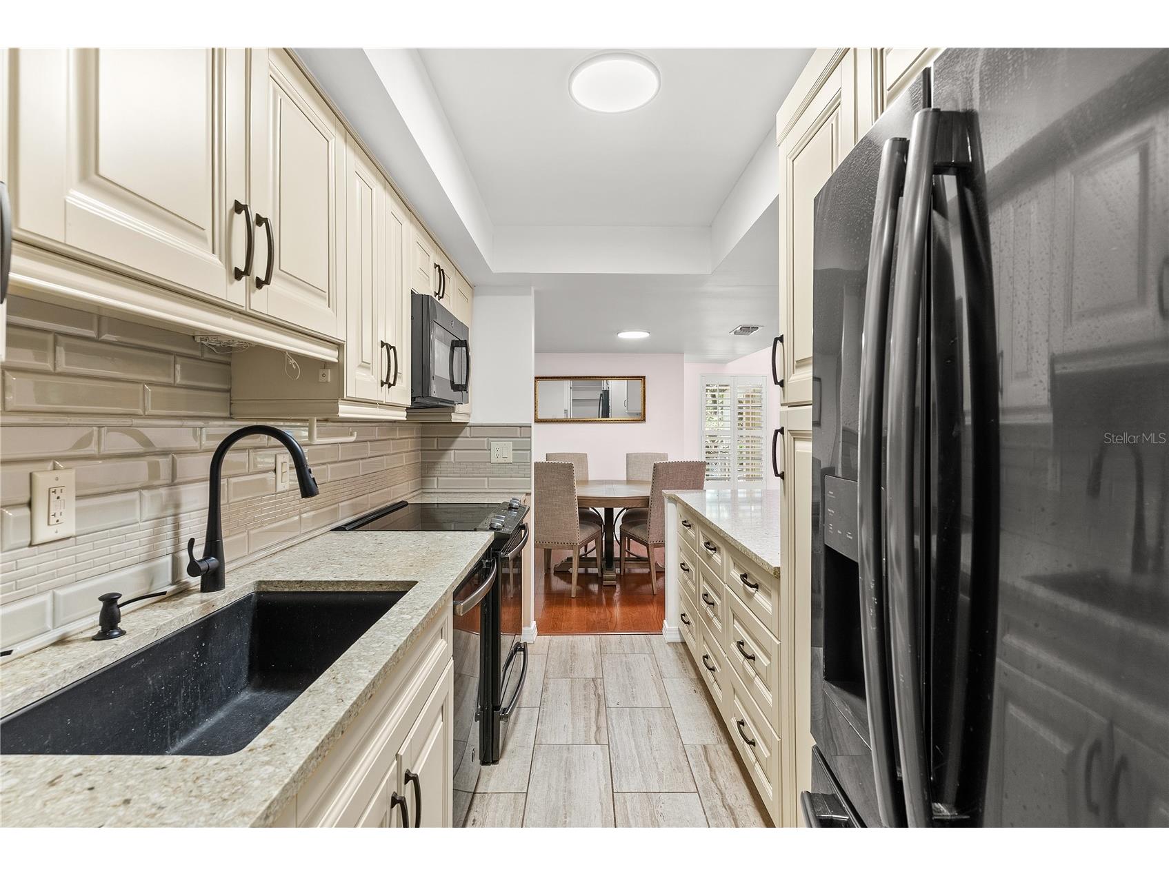 2242 Circlewood Drive #24 Sarasota FL 34231 TB8517647 image11